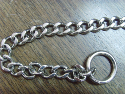 專業(yè)供應(yīng)各類金屬吊鏈 連接品質(zhì)與美學(xué)的工業(yè)藝術(shù)品